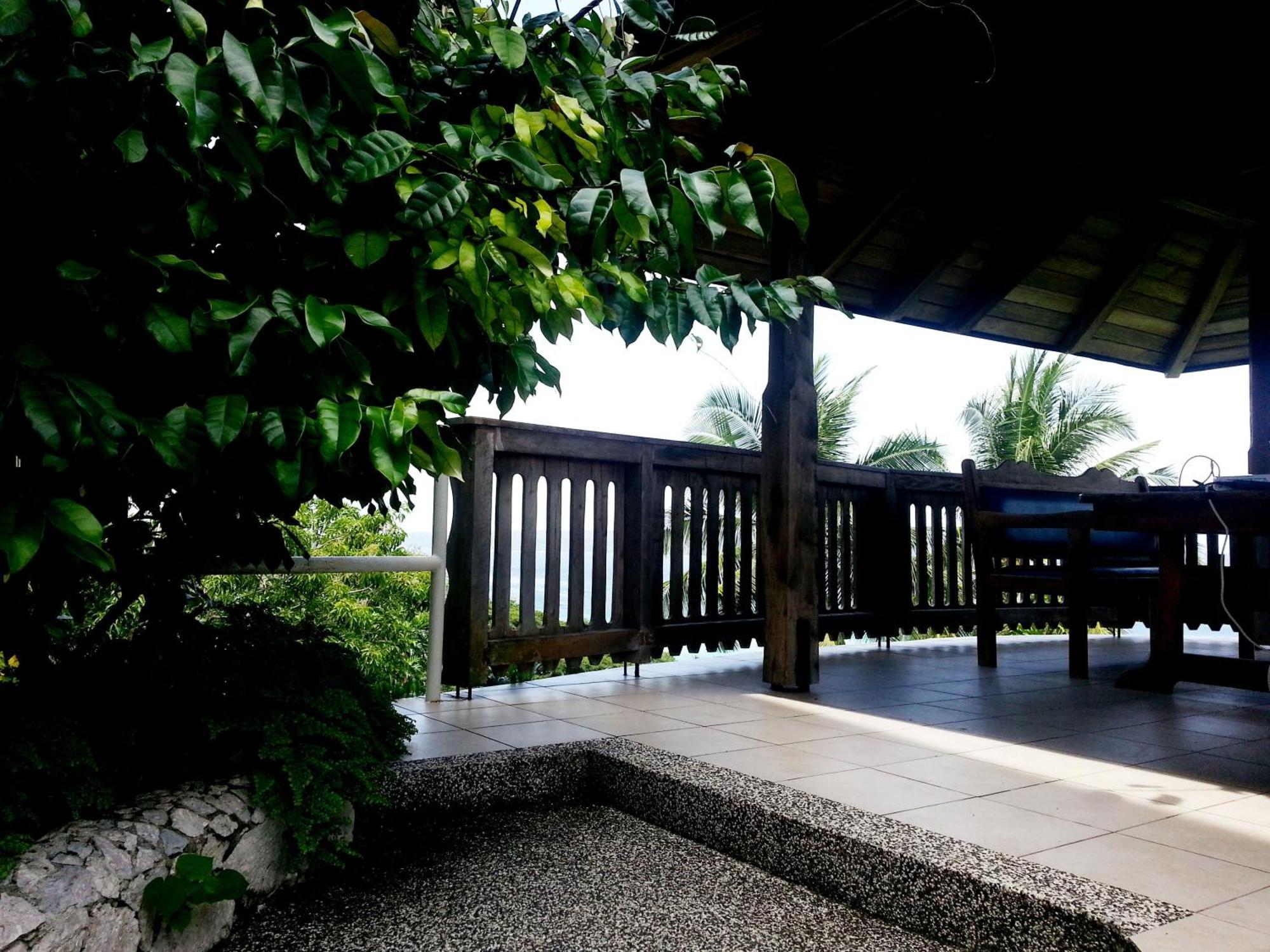 Hof Gorei Beach Resort Davao Самал Экстерьер фото